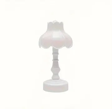 Vintage White Table Lamp