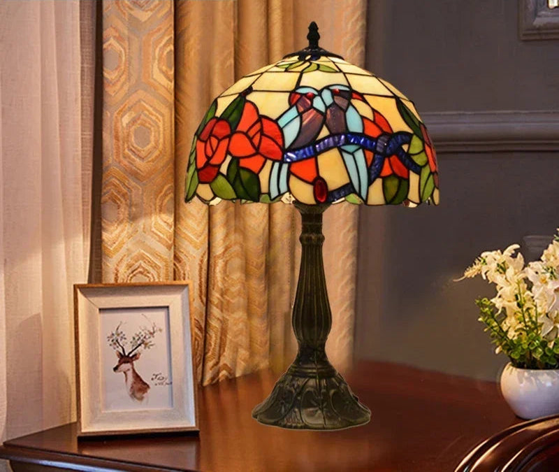Retro Shell Table Lamp
