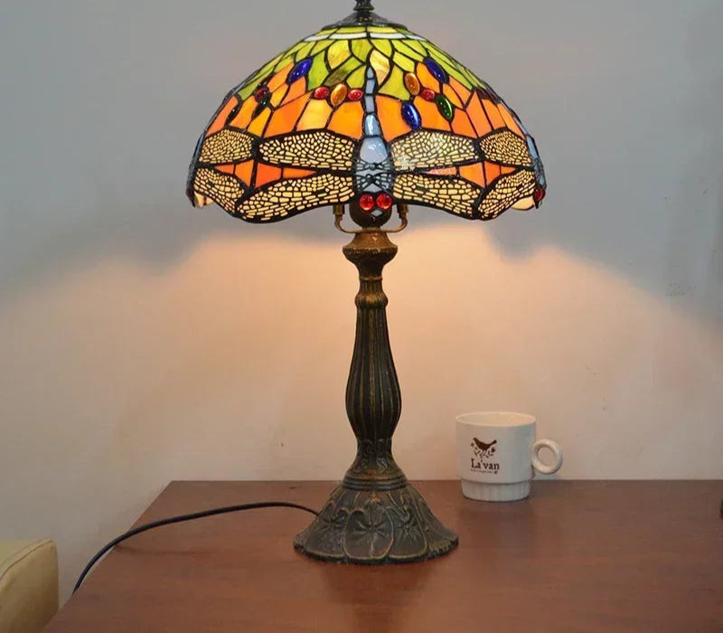 Retro Shell Table Lamp