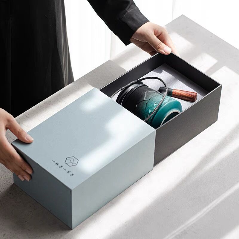 Ceramic Tea Mug with Infuser and Lid