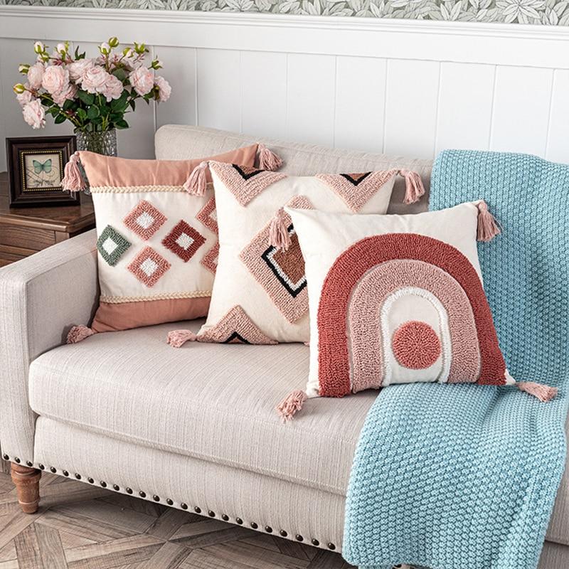 Cushions & Throws