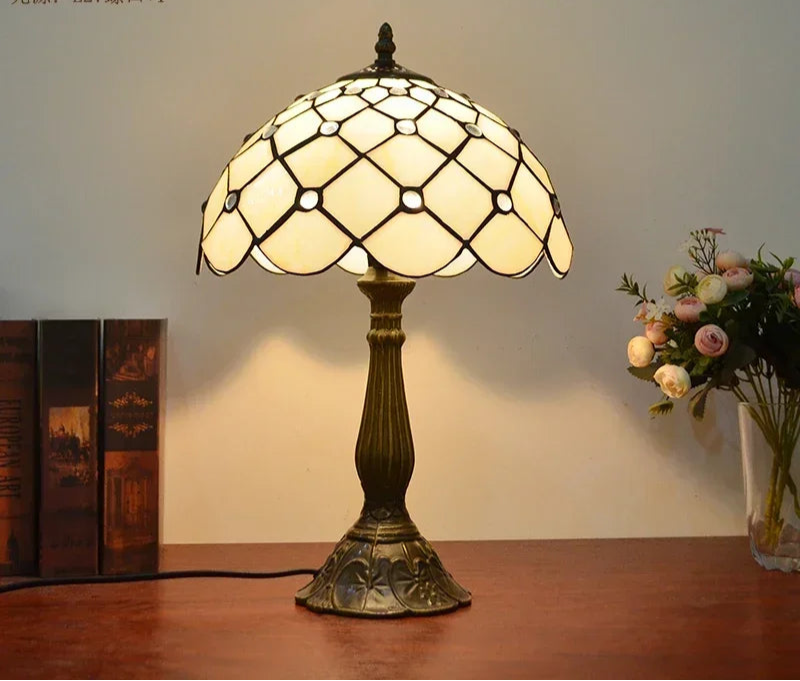 Retro Shell Table Lamp