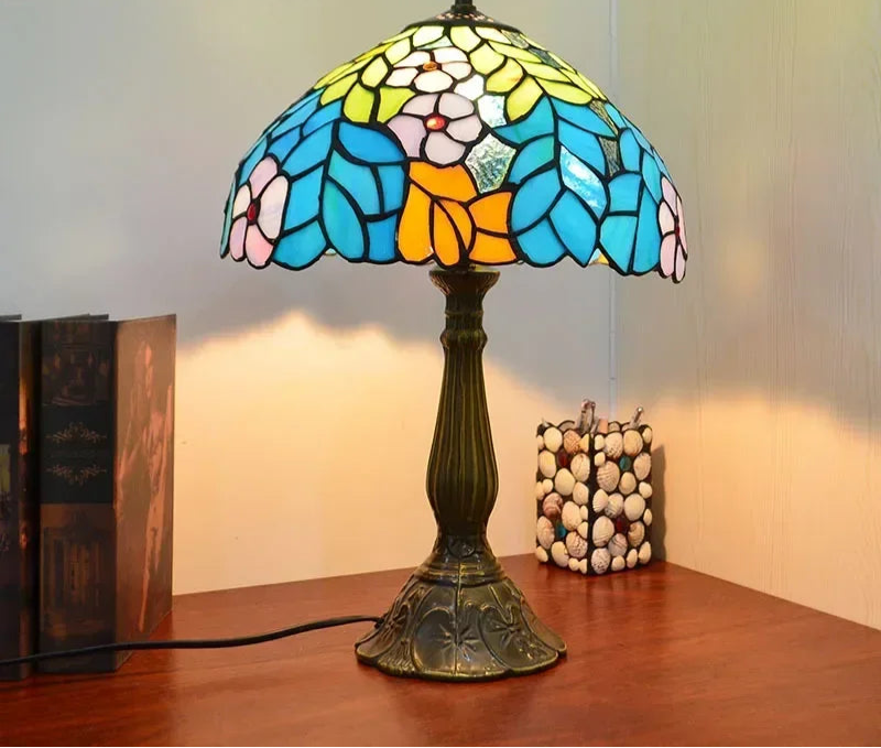 Retro Shell Table Lamp