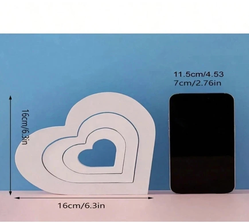 3-Piece White Heart-Shaped Decorative Set