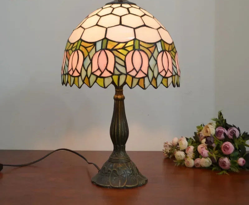Retro Shell Table Lamp