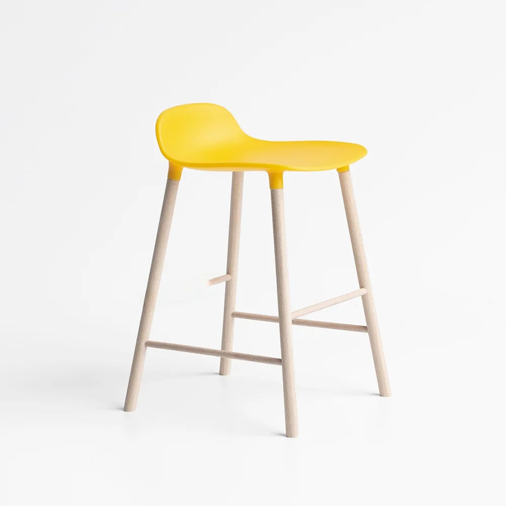 Miniature Decorative Chair for Dollhouses and Scene Styling
