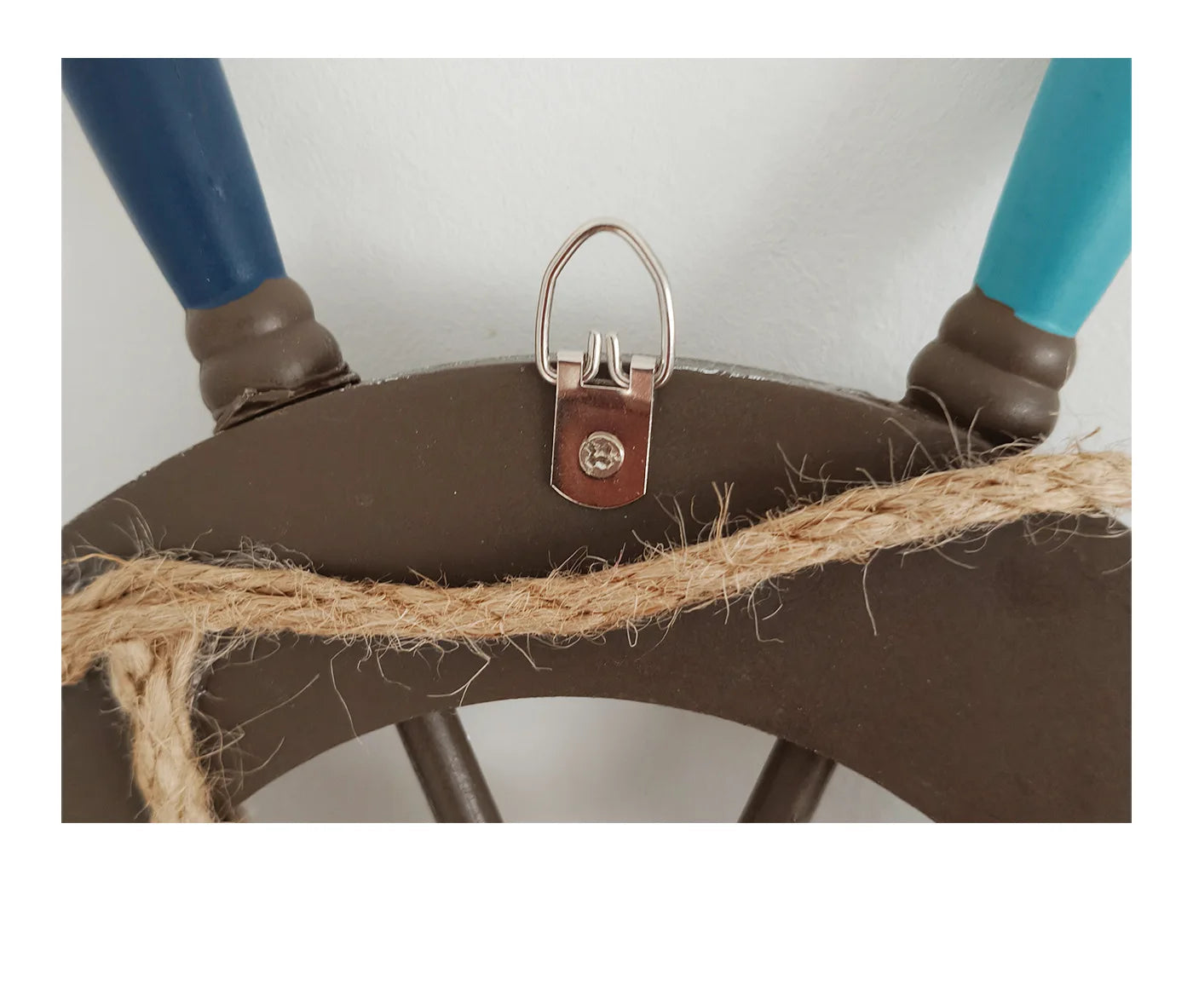 2PCS Nautical Ship Wheel and Anchor Wall Decor