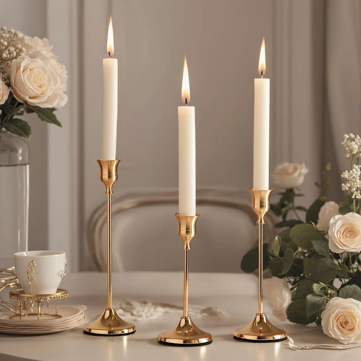 European-Style Minimalist Metal Candlestick Holders