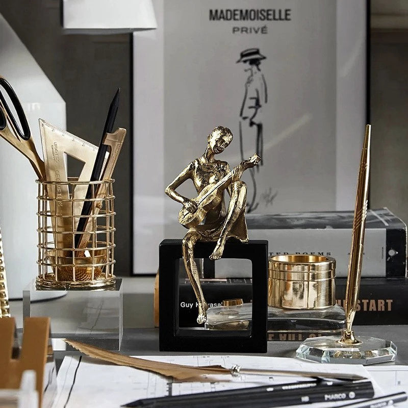Musician Resin Figurine Statue for Desk and Room Décor