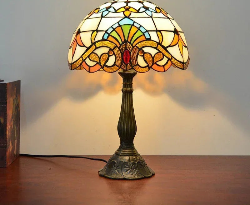Retro Shell Table Lamp