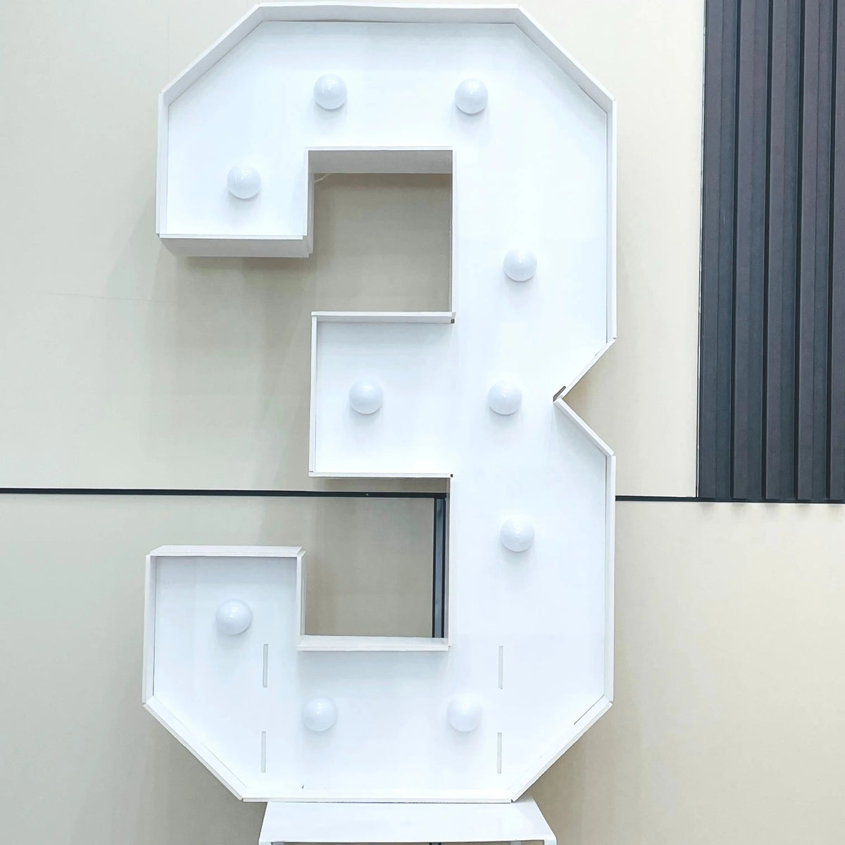 LED Light-Up Marquee Number Board