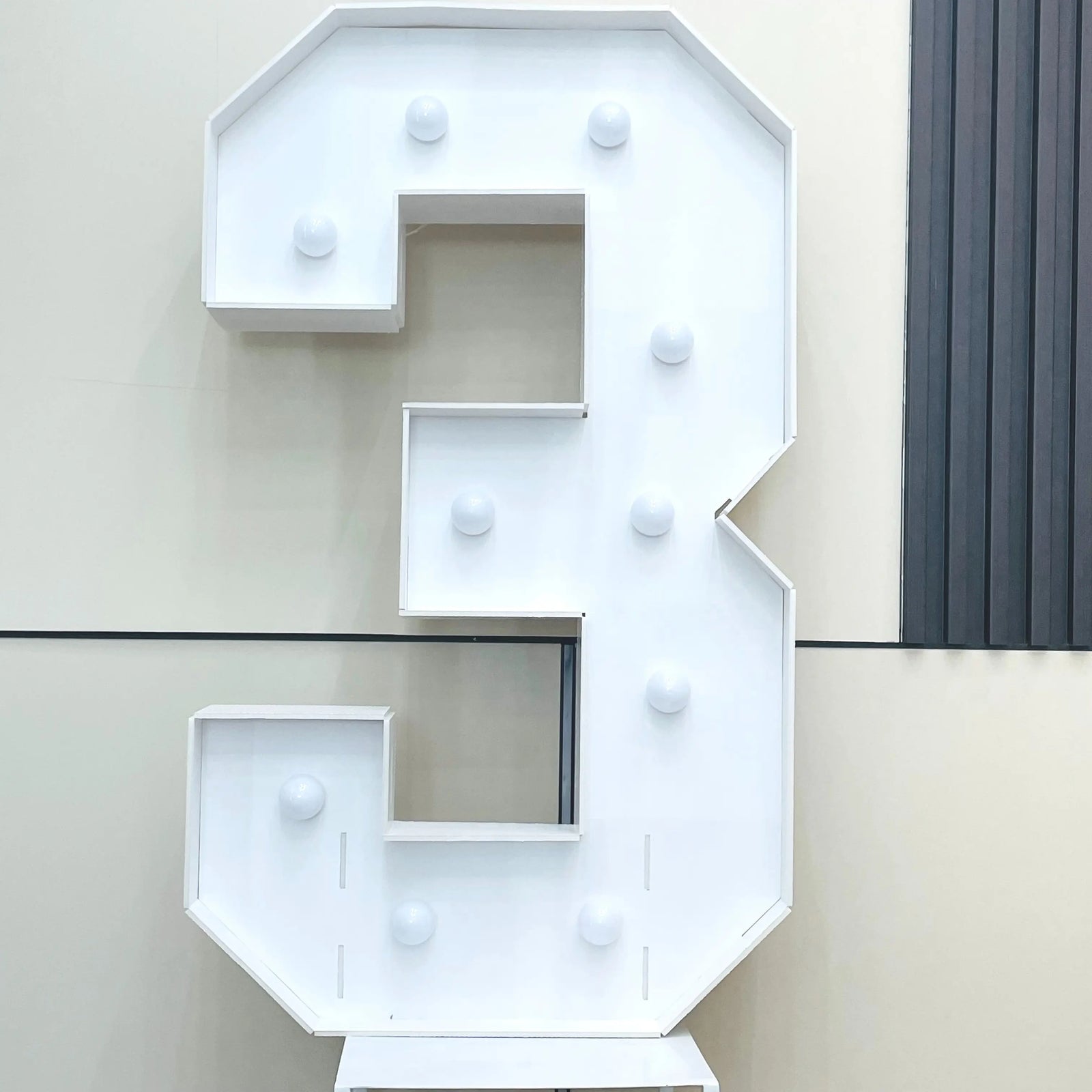 LED Light-Up Marquee Number Board