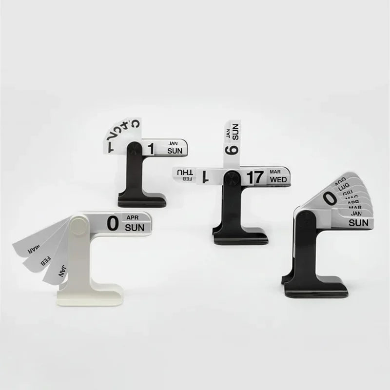 Modern Flip Desktop Calendar
