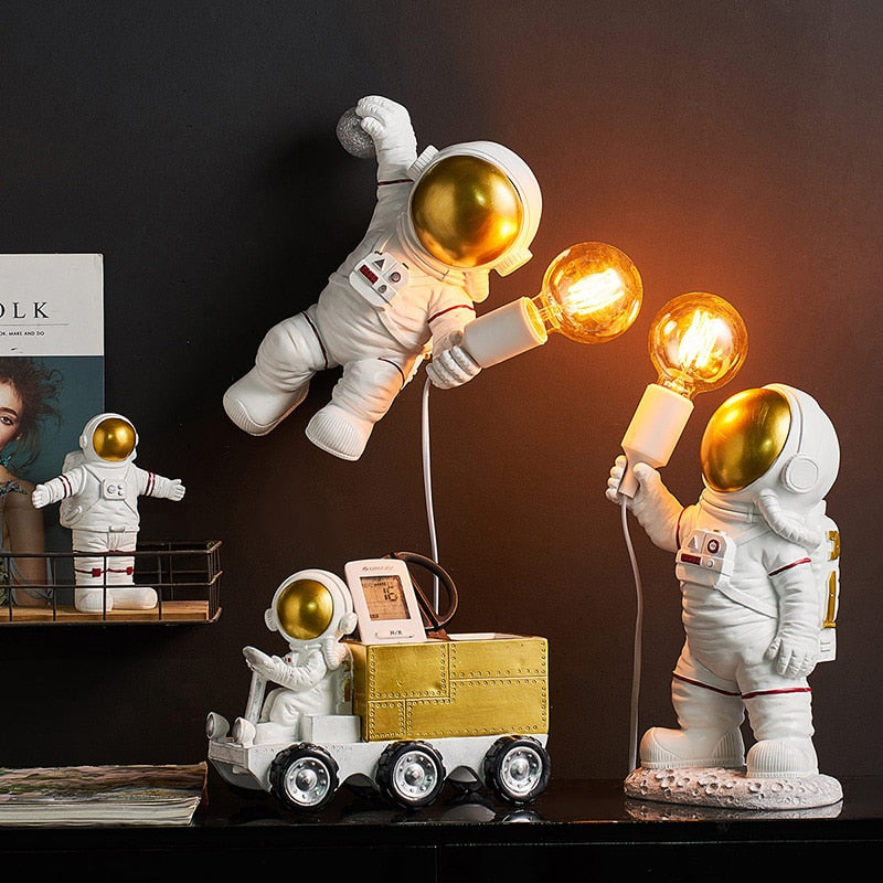 Astronaut Light Figurine Decor